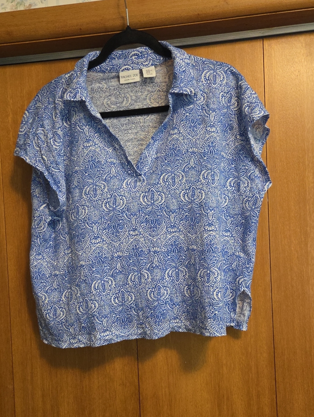 Rachel Zoe Blue and White Printed Short Sleeve Linen Crop Shirt